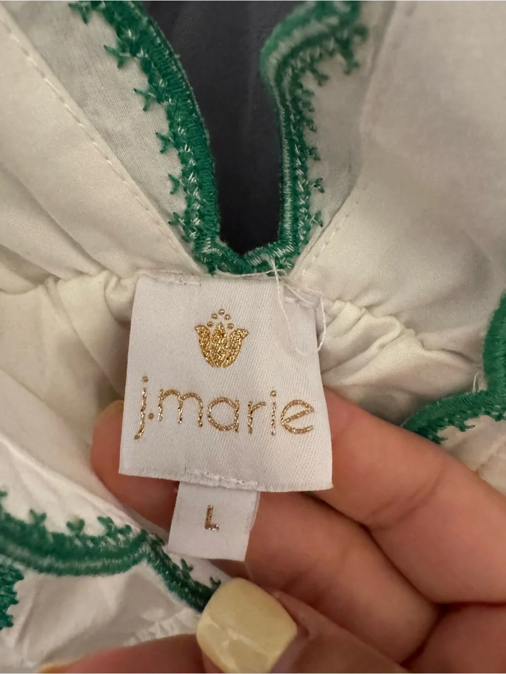 FARM Rio Cream Embroidered V-Neck Top with Green Trim - Picture 5 of 5